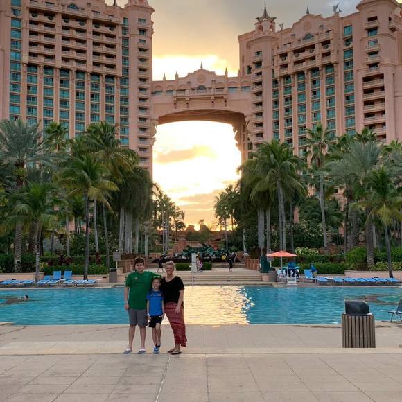 Meet your Posher, Mandy - Picture 1 of 1